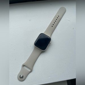 Series 7 Apple Watch (no box)